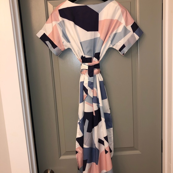 NWOT Geometric print Spring/Summer dress - Picture 2 of 3